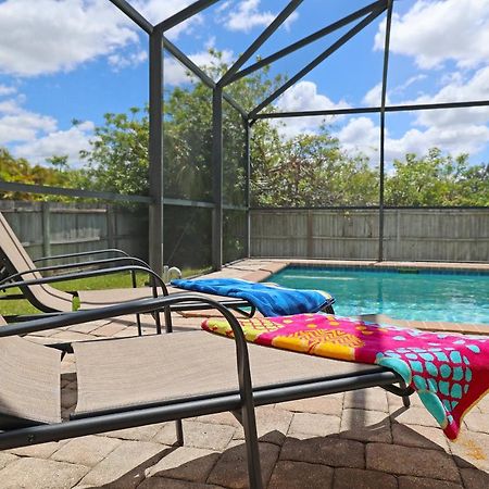 Family Vacation, Heated Pool, Wake Up To Enjoy The Sunrise - Villa Pine Island Cape Coral Bagian luar foto