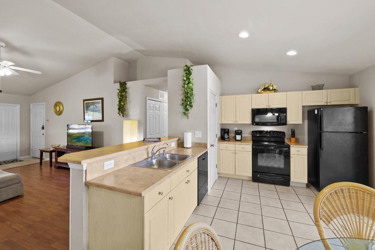 Family Vacation, Heated Pool, Wake Up To Enjoy The Sunrise - Villa Pine Island Cape Coral Bagian luar foto