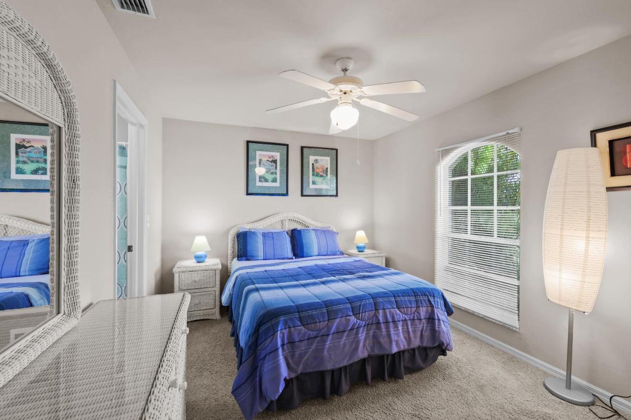 Family Vacation, Heated Pool, Wake Up To Enjoy The Sunrise - Villa Pine Island Cape Coral Bagian luar foto
