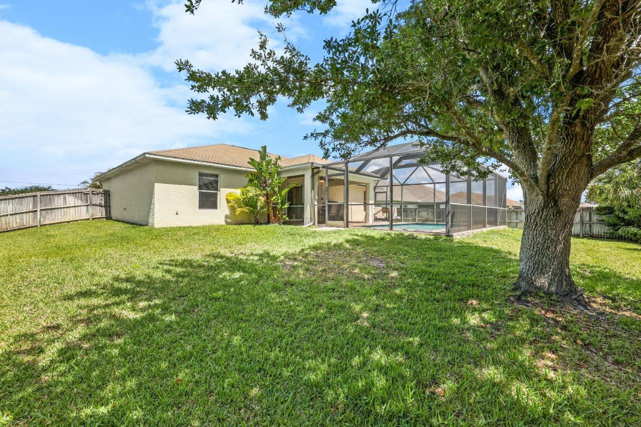 Family Vacation, Heated Pool, Wake Up To Enjoy The Sunrise - Villa Pine Island Cape Coral Bagian luar foto